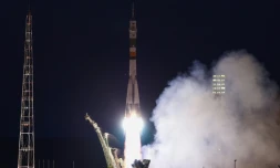 Une fusée Soyouz MS-05 décolle du cosmodrome de Baïkonour avec trois spationautes à son bord pour rejoindre l'ISS, le 28 juillet 2017 au Kazakhstan