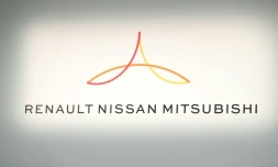 Le logo de Renault, Nissan et Mitsubishi, pris en photo avant une conférence de presse au siège de Nissan à Yokohama dans la banlieue de Tokyo, le 12 mars 2019