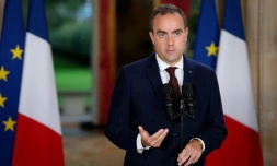 Le Premier ministre Sébastien Lecornu lors d'une allocation concernant la situation dans les lycées, le prix des carburants, la crise agricole et la situation financière de la France, le 7 octobre 2026 à l'hôtel de Matignon, à Paris
