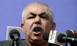 Le chef de guerre afghan Abdul Rashid Dostum lors d'un meeting électoral près de Kunduz, le 19 mars 2018