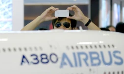 Airbus a dépassé ses objectifs annuels en  commandes d'avions, avec 850 commandes nettes enregsitrées du 1er janvier au 31 octobre