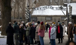 Travailler au musée de l'ex-camp nazi d'Auschwitz, une mission quotidienne pour la mémoire