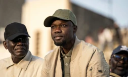 L'opposant Ousmane Sonko (c) lors d'un meeting à Dakar, le 14 mars 2023 au Sénégal