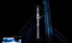La fusée Starship de SpaceX, et son propulseur Super Heavy, à la base spatiale Starbase, le 10 février 2022 près de Boca Chica, dans le sud du Texas, 