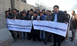 D'anciens interprètes afghans de l'armée française lors d'une manifestation devant l'ambassade de France à Kaboul, le 10 janvier 2017.