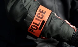 Un brassard de police à Saint-Denis, le 29 juin 2018