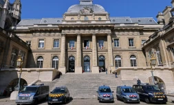 Le procÚs de l'ex-rebelle congolais Roger Lumbala s'ouvre mercredi à Paris, une audience historique sur les atrocités commises dans l'est de la République démocratique du Congo