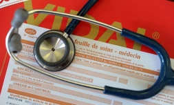 Le modÚle du "médecin de famille", installé seul à la campagne pour des centaines de patients, n'a plus le vent en poupe