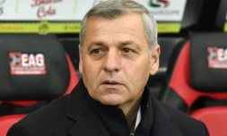 L'entraßneur de Lyon Bruno Genesio lors du déplacement à Guingamp le 10 novembre 2018
