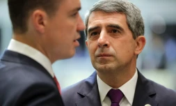 Le Premier ministre estonien, Taavi Roivas (Ă d.), Ă Oulan-Bator le 15 juillet 2016