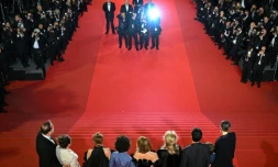 L'équipe du film "Gentle Monster" sur le tapis rouge du Festival de Cannes, le 15 mai 2026