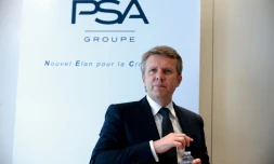 Le directeur des ressources humaines de PSA, Xavier Chereau, le 8 juillet 2016 à Paris, après la signature de l'accord social triennal avec les syndicats majoritaires