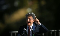 Jean-Luc Mélenchon lors de son discours de clôture des universités d'été de LFI, à Châteauneuf-sur-Isère, dans la Drôme, le 23 août 2026