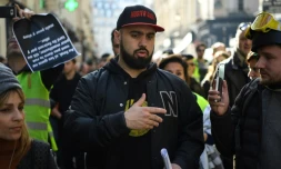Eric Drouet lors d'une manifestation des "gilets jaunes" à Paris le 16 février 2019