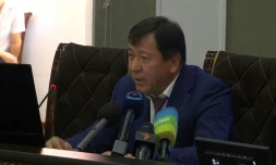 Le ministre tadjik de l'Intérieur Ramazon Hamro Rahimzoda lors d'une conférence de presse le 30 juillet 2018 à Douchanbe