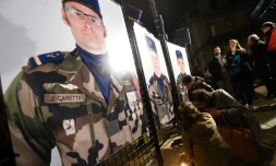 Hommage aux militaires tués au Mali, devant la mairie de Pau, le 26 novembre 2019