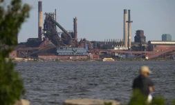 Le site industriel dans le port de Hamilton en Ontario, le 31 mai 2018