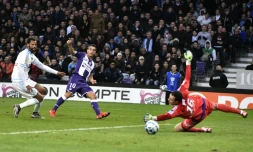 Wissam Ben Yedder inscrit le premier but de Toulouse contre Marseille, le 13 janvier 2016 au Stadium 