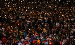 Des milliers de pélerins rassemblés pour une veillée avec le pape le 30 juillet 2016 à Brzegi, prÚs de Cracovie dans le cadre des Journées Mondiales de la Jeunesse