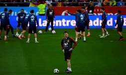 Le sélectionneur espagnol Julen Lopetegui lors d'un entraînement de l'équipe nationale avant le match amical face à l'Argentine, à Madrid, le 26 mars 2018