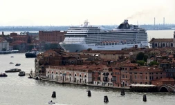 Covid : Venise rouvre sa lagune aux croisières dans une ambiance polémique