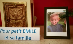 Un portrait d'Emile à l'intérieur de la chapelle de La Bouilladisse, dans les Bouches-du-Rhône, le 21 mars 2024