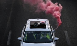 Manifestation de taxis à Bordeaux le 29 janvier 2024 pour obtenir de l'Assurance maladie une renégociation du transport de patients