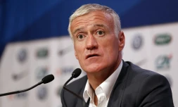 Le sélectionneur des Bleus Didier Deschamps en conférence de presse après l'annonce de son équipe, le 5 novembre 2015 à Paris