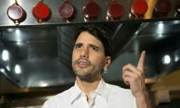 Le chef cuisinier péruvien Virgilio Martinez, le 24 juin 2016 dans la cuisine de son restaurant Central à Lima