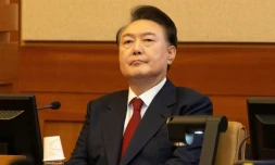 Le président sud-coréen suspendu Yoon Suk Yeol assiste à son procès en destitution, le 13 février 2025 devant la Cour constitutionnelle à Séoul