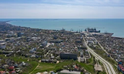 Vue aérienne du port de Berdiansk, sur la mer d'Azov, le 30 avril 2022 en Ukraine