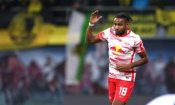 La joie du milieu de terrain français de Leipzig Christopher Nkunku, arpÚs avoir ouvert le score à domicile contre le Borussia Dormtund, lors de la 11e journée de Bundesliga, le 7 novembre 2021