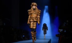 Premier défilé sans fourrure de Jean Paul Gaultier à Paris, le 3 juillet 2019