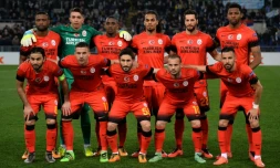 L'équipe de Galatasaray, alignée face à la Lazio en Europa League au stade olympique de Rome, le 25 février 2016