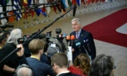 Le commissaire européen chargé des négociations avec Londres sur le Brexit Michel Barnier s'adresse à la presse au 2ème jour du sommet européen le 23 mars 2018, à Bruxelles. L'UE adopte "les lignes directrices" de sa future relation avec Londres