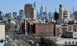 Une vue de Manhattan, le 27 mars 2020 à New York