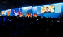 Elon Musk s'exprime par video en Allemagne lors d'un meeting électoral de l'Afd (extrême droite) le 25 janvier 2025 à Halle (est)