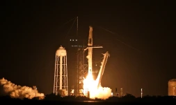 Une fusée Falcon 9 décolle du centre spatial Kennedy, en Floride, le 26 août 2023, emportant la capsule Dragon de SpaceX et son équipage vers la Station spatiale internationale