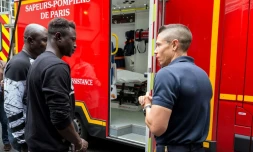 Mamoudou Gassama à la Brigade des sapeurs-pompiers de Paris, le 29 mai 2018