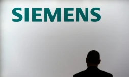 Le conglomérat industriel allemand Siemens a annoncé mercredi qu'il allait supprimer 2.500 emplois dans sa division de processus industriels, dont 2.000 en Allemagne, mais prévoit de recruter environ 25.000 personnes par an dans de nouveaux secteurs prometteurs