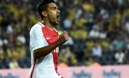 L'attaquant colombien de Monaco, Radamel Facao, exulte après avoir inscrit un but face à Fenerbahçe au 3e tour préliminaire aller de la Ligue des champions, le 27 juillet 2016 à Istanbul