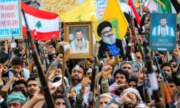 Des partisans du mouvement houthi, soutenu par Téhéran, lors d'un rassemblement en soutien à l'Iran et au Liban, à Sanaa, le 17 avril 2026