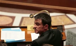 Manuel Valls lors des questions au gouvernement, le 15 mars 2016 à l'Assemblée à Paris