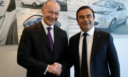 Thierry Bolloré et Carlos Ghosn, le 16 février 2018 à Boulogne-Billancourt