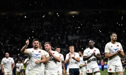 Les joueurs de l'équipe de France de rugby après leur victoire contre l'Ecosse en match de préparation au Mondial, le 12 août 2023 à Saint-Etienne