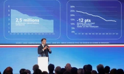 Emmanuel Macron présente son plan pour la réindustrialisation de la France, le 11 mai 2023 à l'Elysée