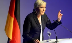 Marine Le Pen ouvre avec un discours la réunion des partis de droite extrême et anti-immigration à Coblence, en Allemagne, le 21 janvier 2017