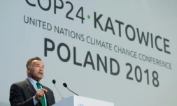 L'ancien acteur américain et gouverneur de Californie à la tribune de la COP24, à Katowice