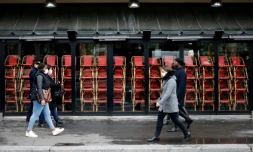 Dans une rue de Paris le 23 novembre 2020