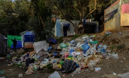 Photo prise aux abords du camp de migrants qui déborde, sur l'île grecque de Samos, le 12 novembre 2019